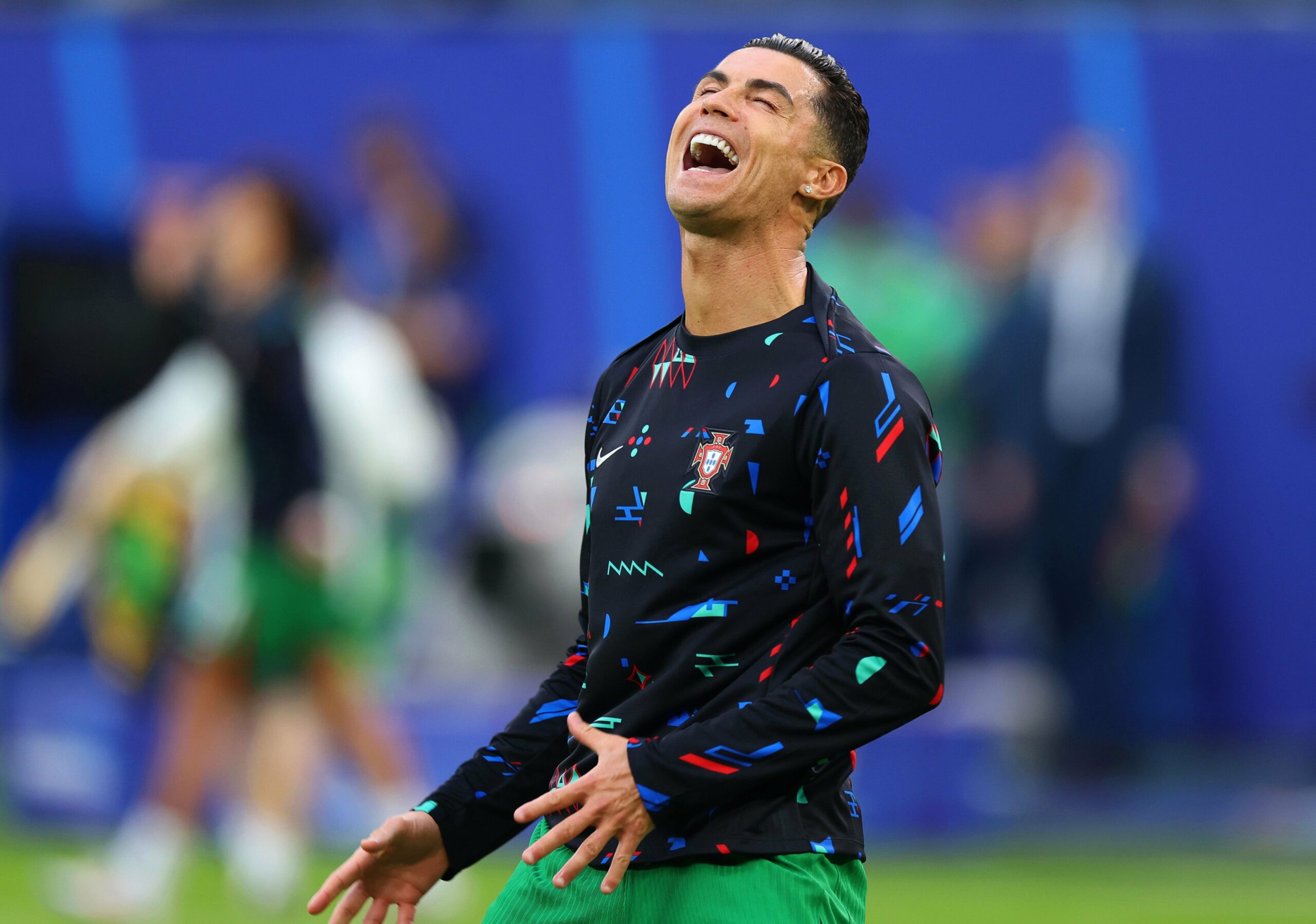 Foot – Incroyable, Cristiano Ronaldo pète les plombs en plein match !