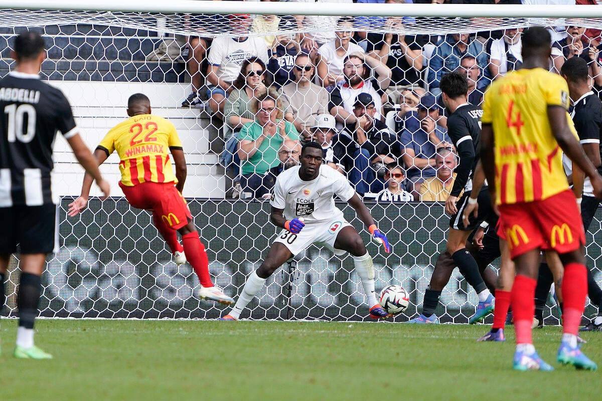 Foot – L1 ‍: Lens s’en sort à Angers, merci Wesley Saïd