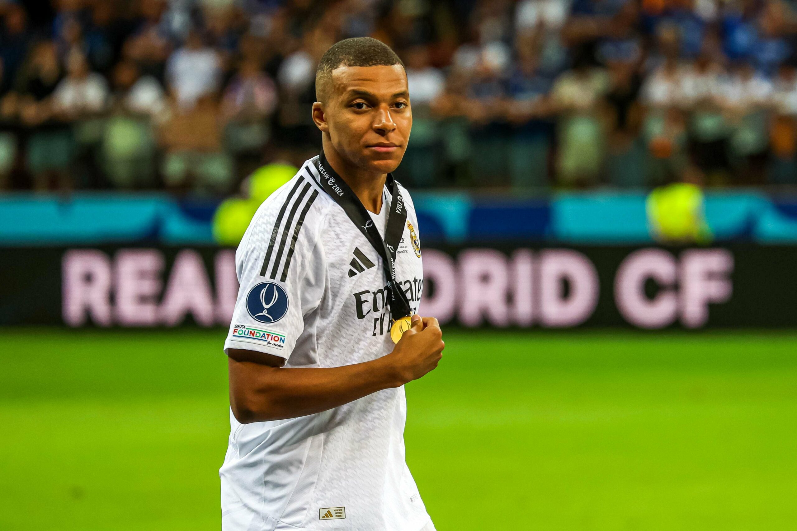 Foot – Mbappé : Deschamps va faire un cadeau au Real Madrid ?