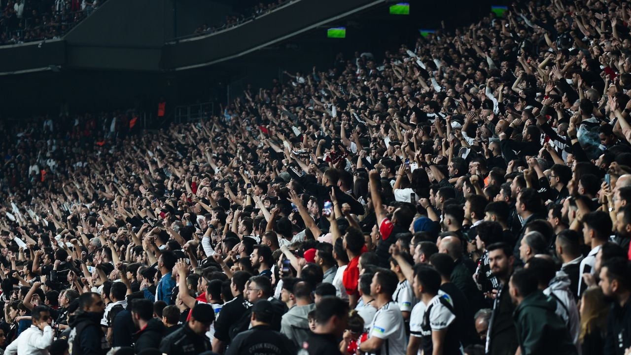 Foot – OL : le terrible message des ultras de Besiktas aux ultras lyonnais