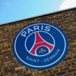 Foot – Une star lâchée par le PSG, son agent sort du silence