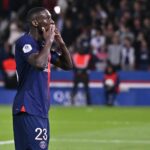 Foot – PSG : quand Randal Kolo Muani se fait dézinguer en direct