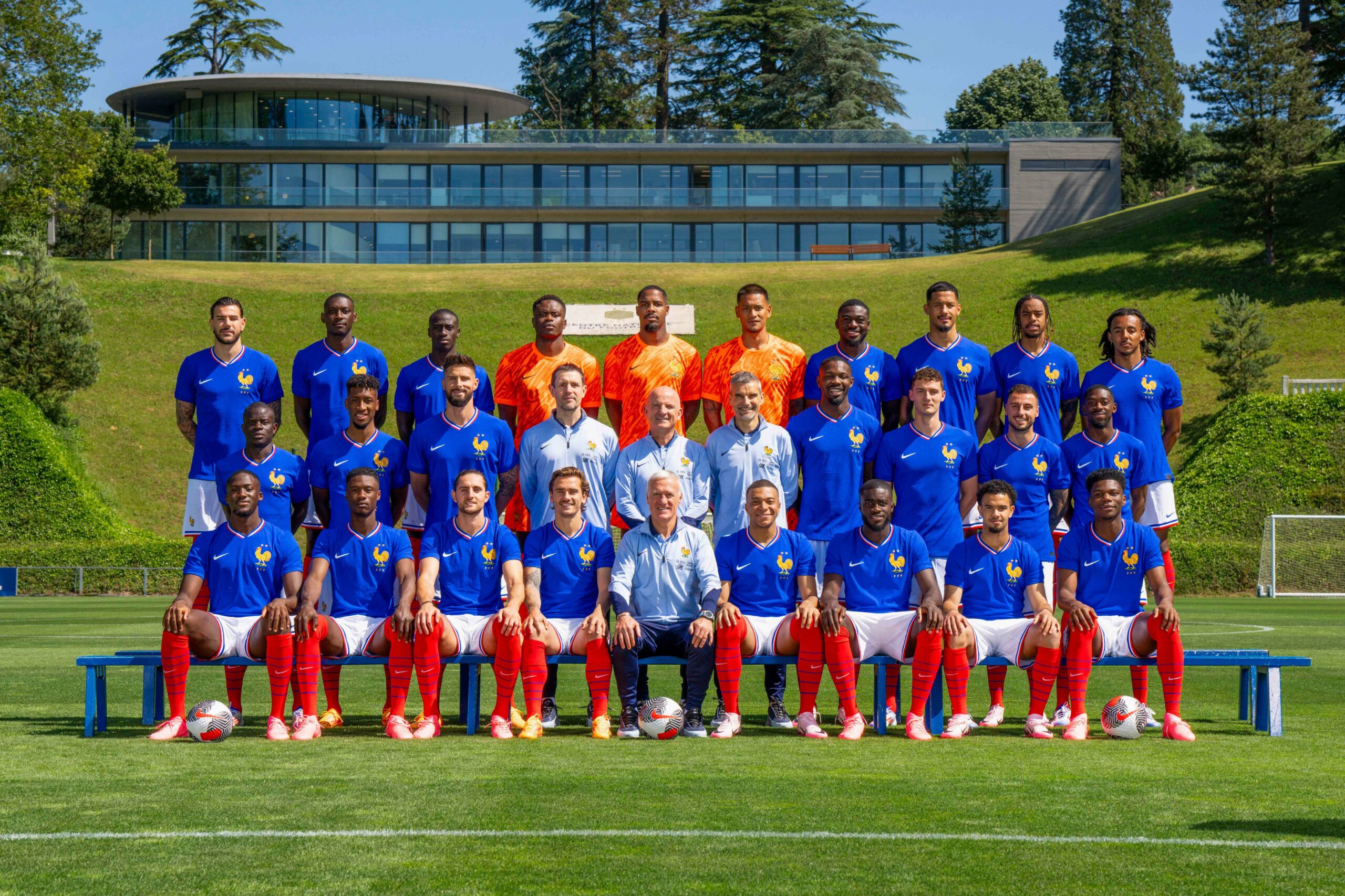 Foot – Il envoie une star de l’équipe de France à la place d’un joueur du PSG !