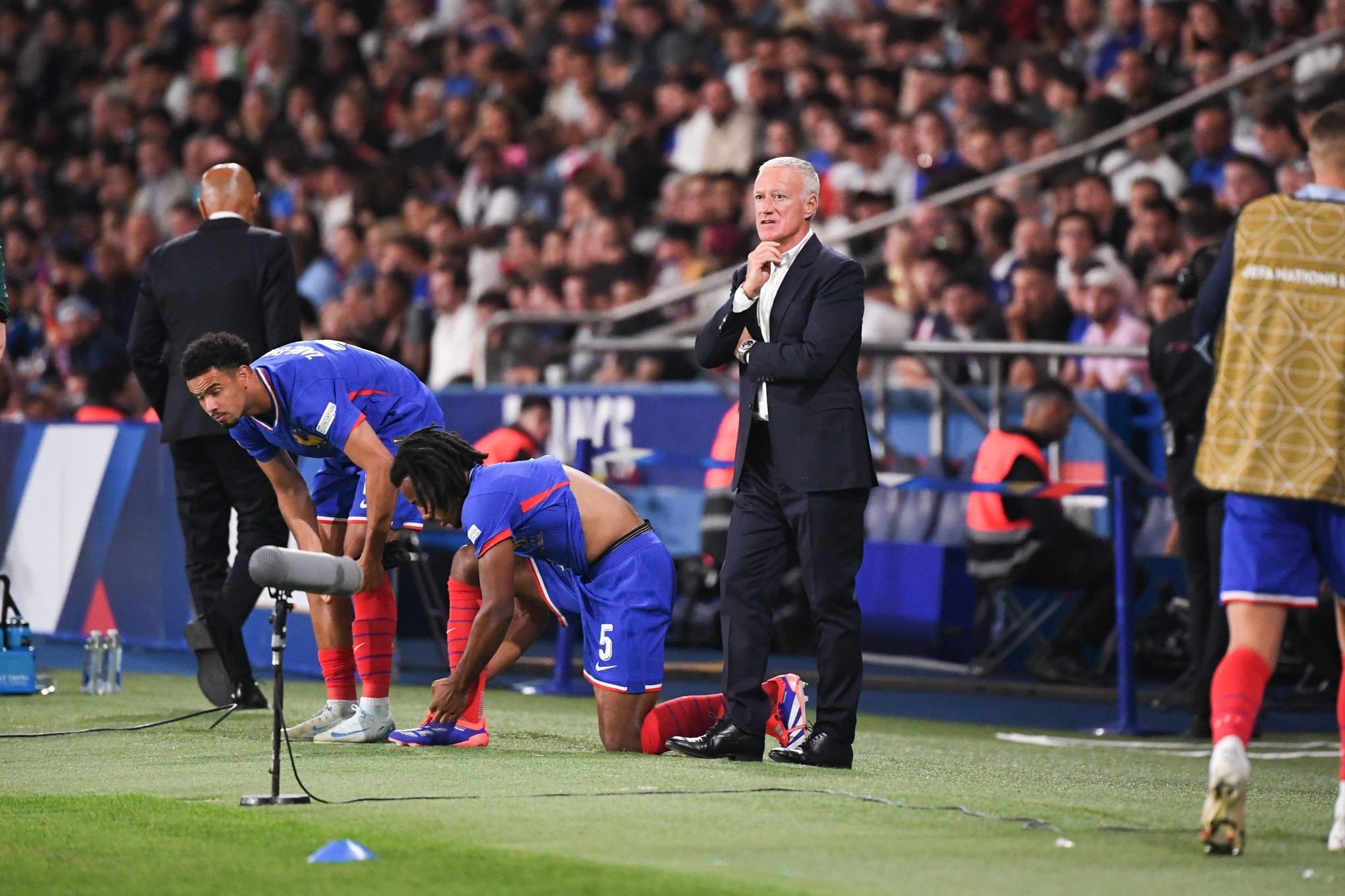 Foot – Zidane – Équipe de France : Riolo fracasse Deschamps !