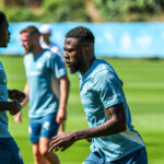 Foot – La direction confirme, « Mbemba n’a plus d’avenir à l’OM »