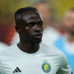 Foot – Mercato : Sadio Mané pourrait quitter l’Arabie Saoudite pour revenir en Europe dans un club surprenant