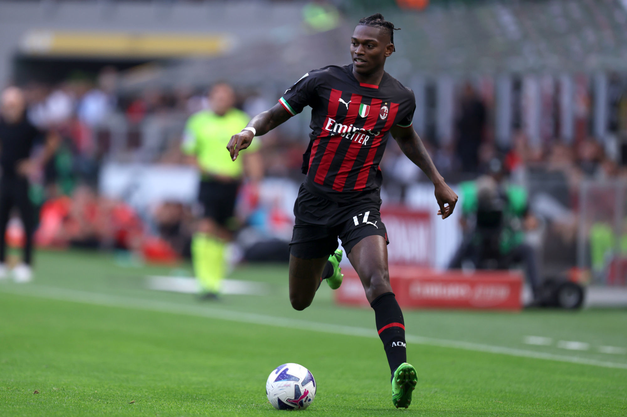 Foot – AC Milan : Rafael Leao au Barça, fin de la rumeur