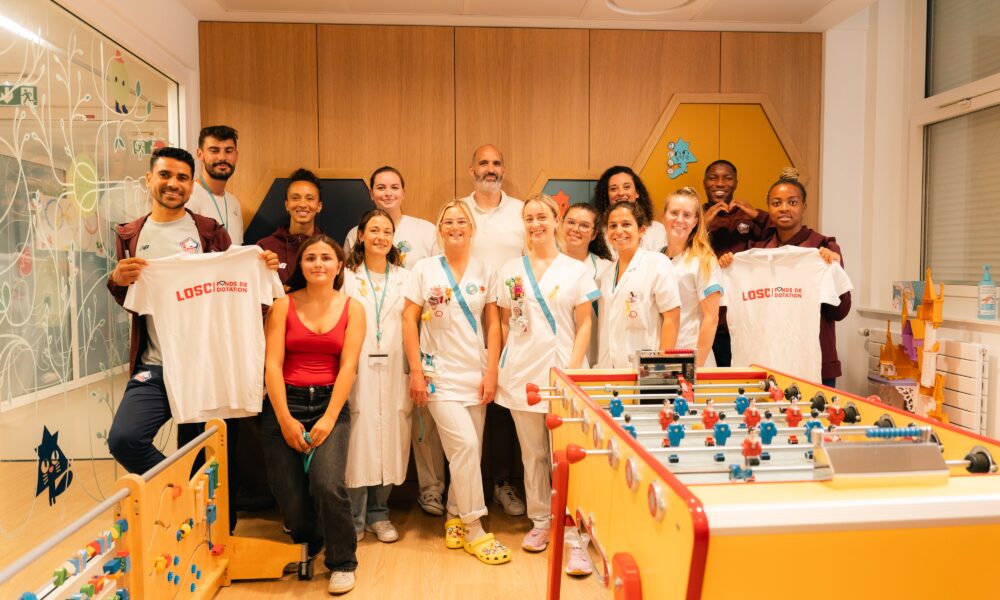 Foot – Quatre joueurs et joueuses du LOSC en visite au centre Oscar Lambret pour Septembre en Or