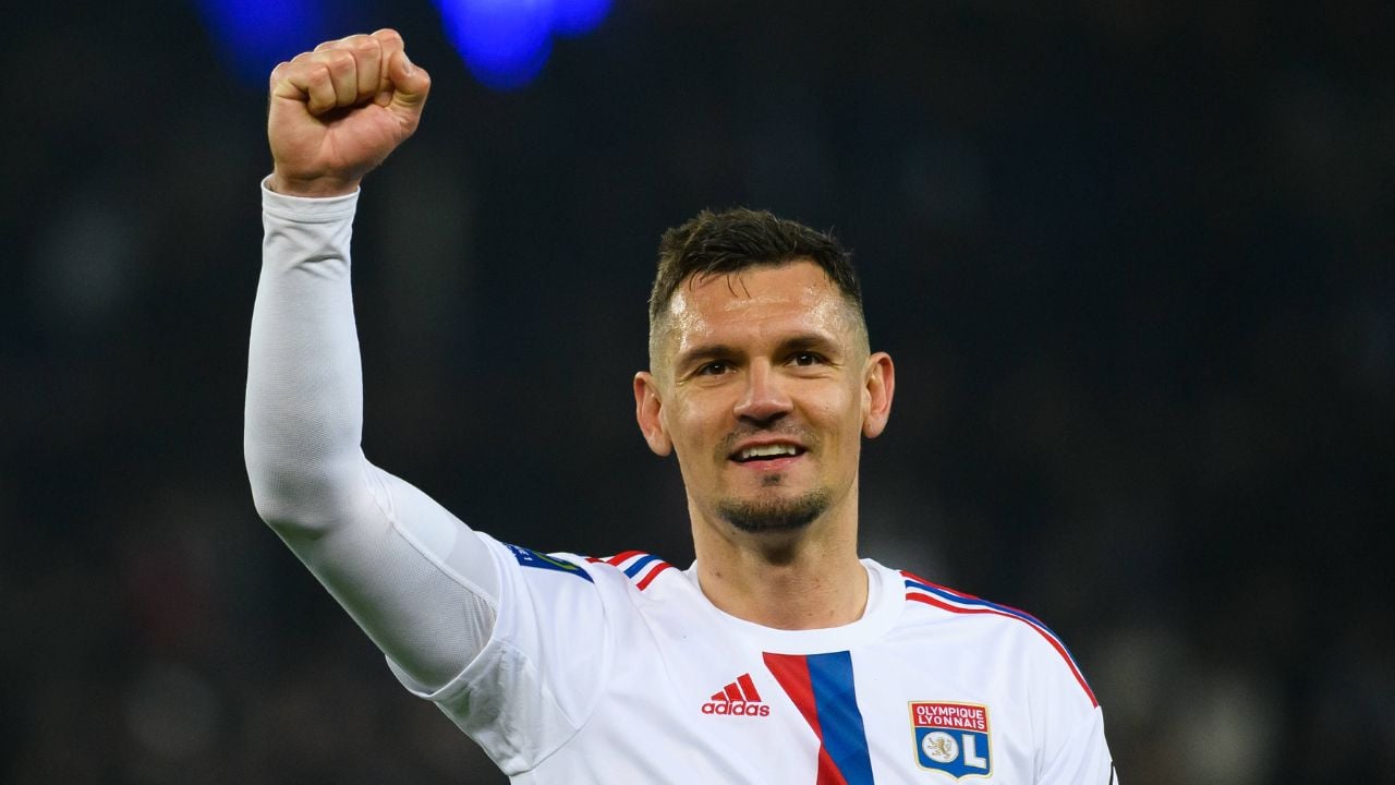 Foot – Mercato OL : c’est fait, Lovren a signé avec le PAOK ! (Officiel)