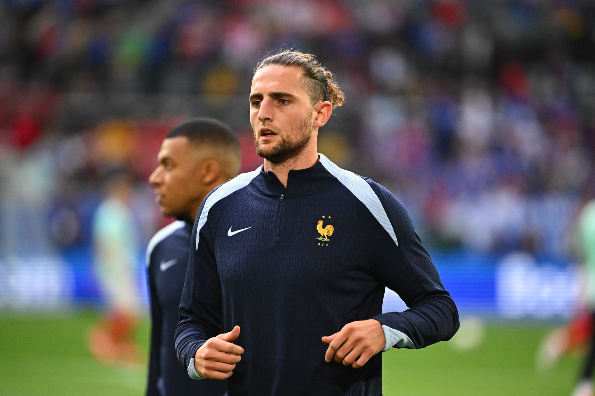 Foot – Salaire : Le sacrifice d’Adrien Rabiot pour signer à l’OM