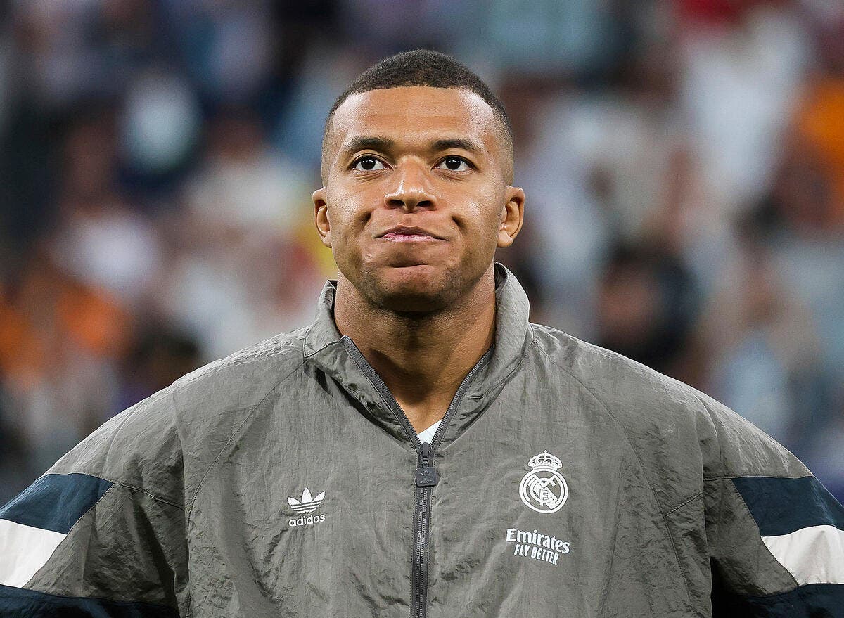 Foot – Kylian Mbappé remercie le PSG et ignore encore Al-Khelaïfi