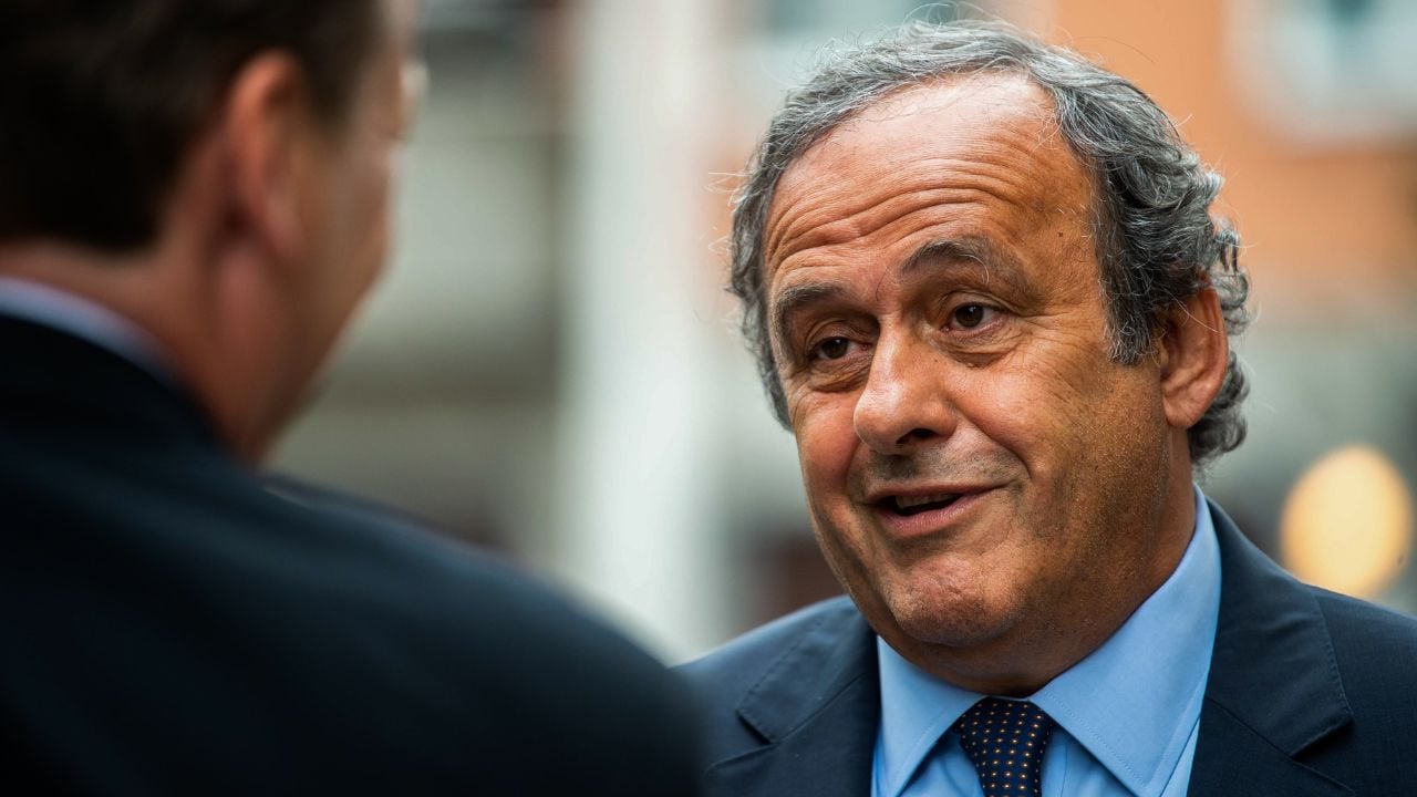 Foot – Vente ASSE : Michel Platini sort du silence