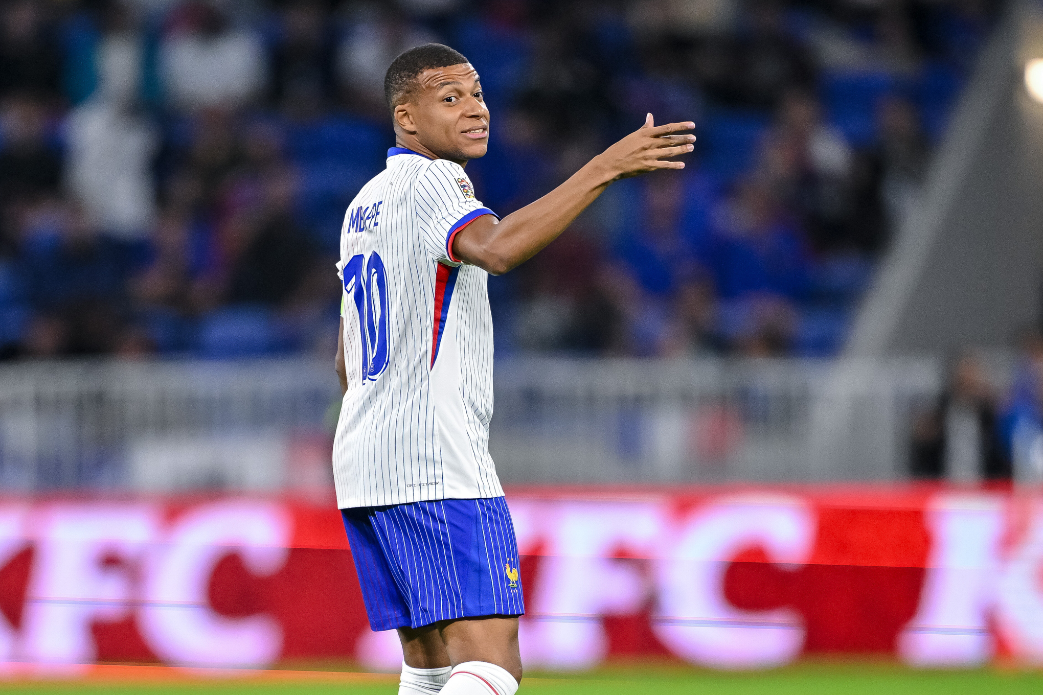 Foot – Mbappé était tout proche d’un transfert à 200 M€ vers…