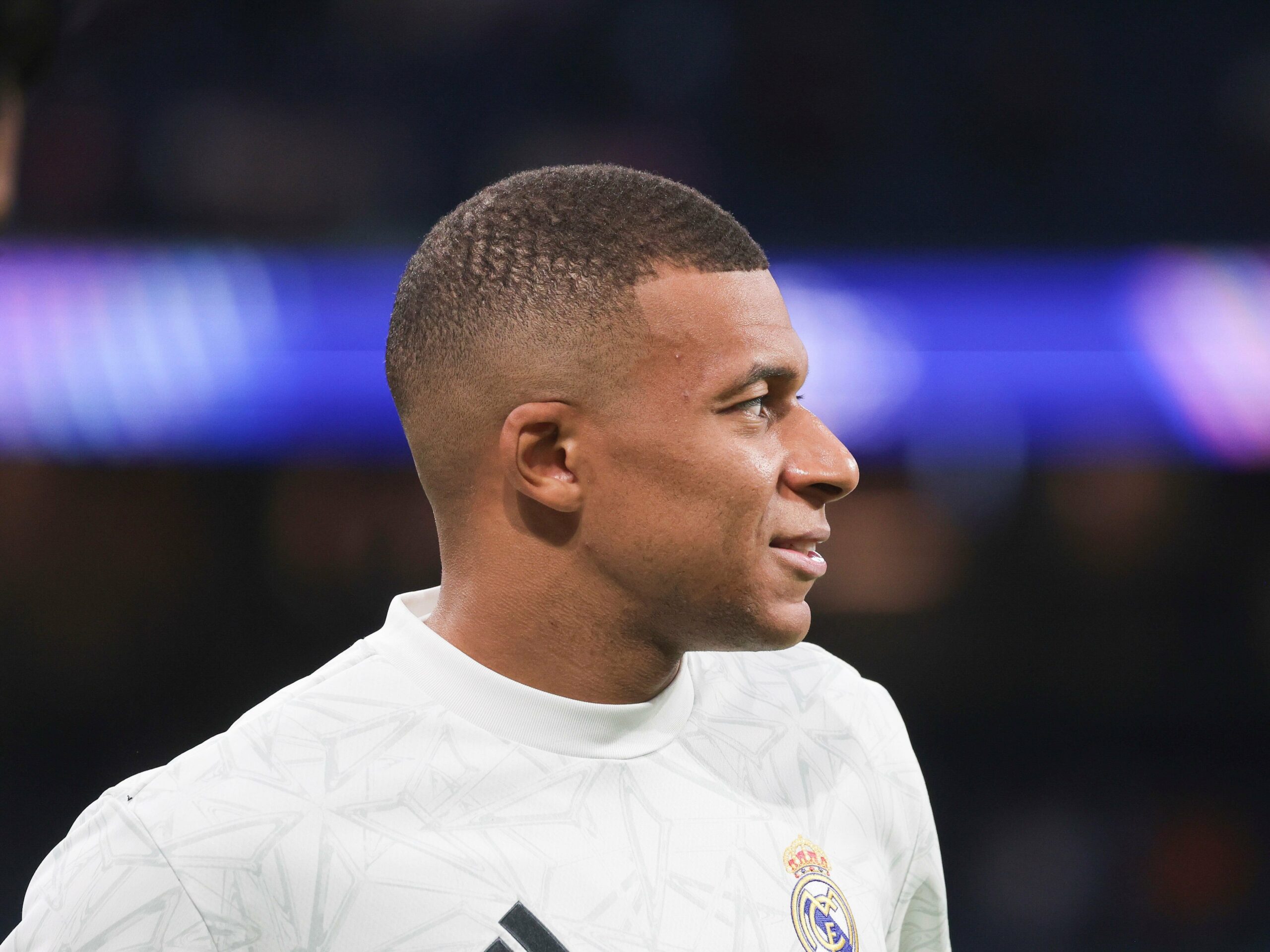 Foot – Mercato : Le PSG a choisi le remplaçant de Mbappé, c’est une catastrophe