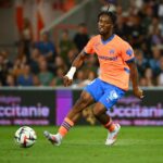 Foot – OM : Elye Wahi prend une balle perdue avec Riolo