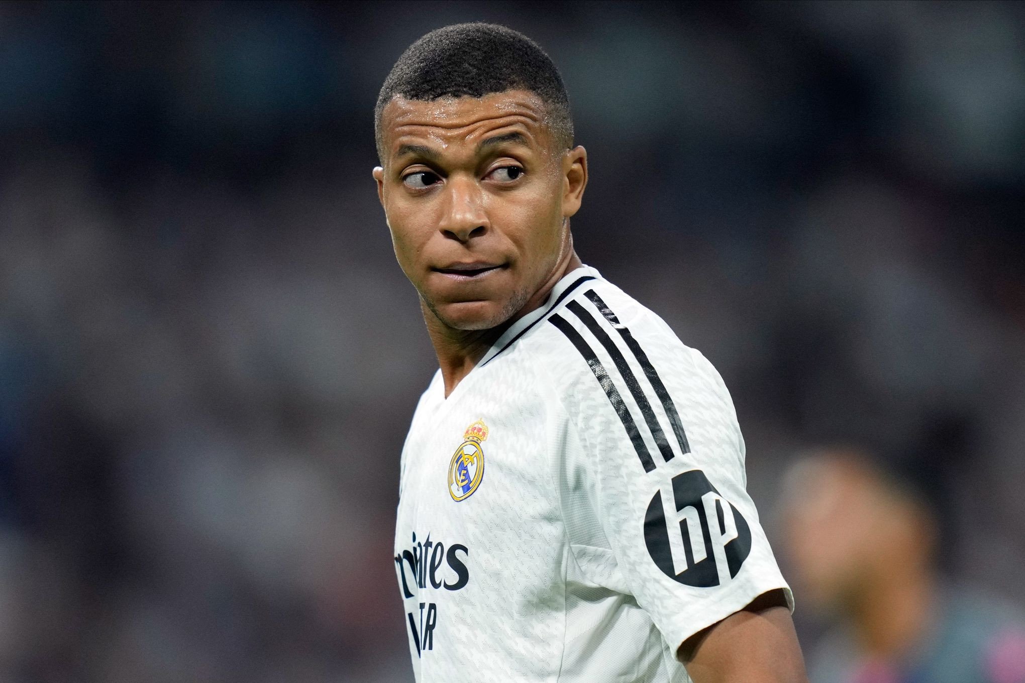 Foot – Mercato – PSG : Le Real Madrid prépare un nouveau coup à la Mbappé !