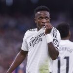 Foot – Les infos du jour : Vinicius Ballon d’Or, l’affaire Benatia (OM) enflamme la L1, le PSG prêt à dépenser 100 M€