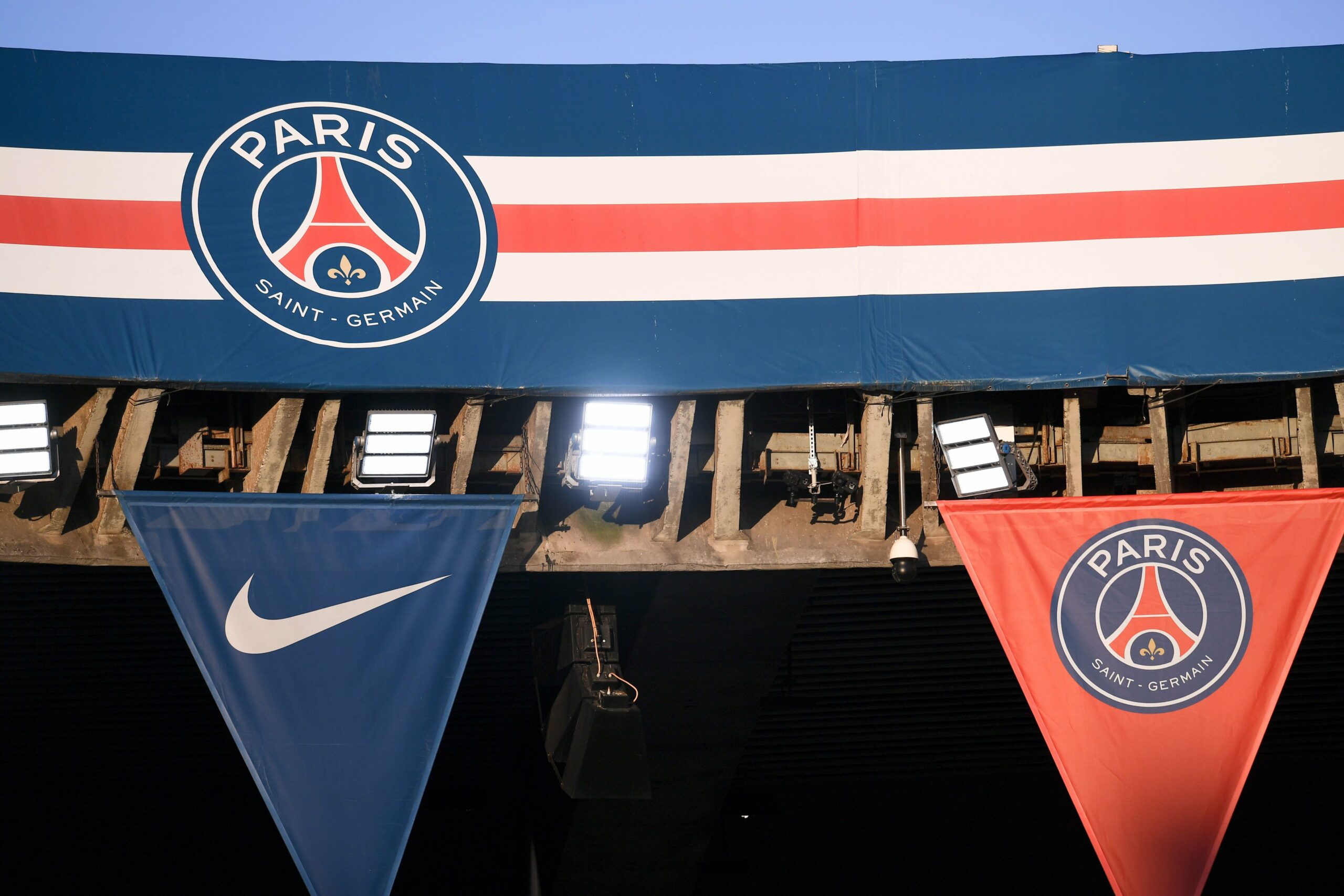 Foot – Mercato : Il annonce deux cracks au PSG !