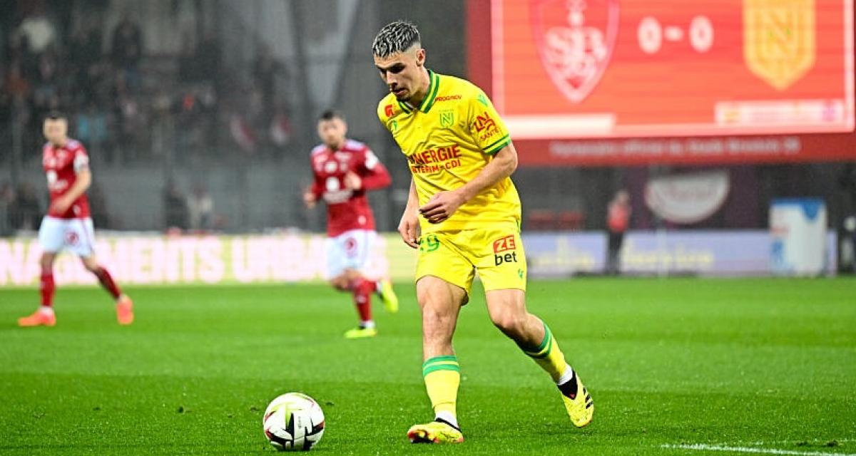 Foot – FC Nantes : Abline répond aux critiques et sort les muscles avant l’ASSE