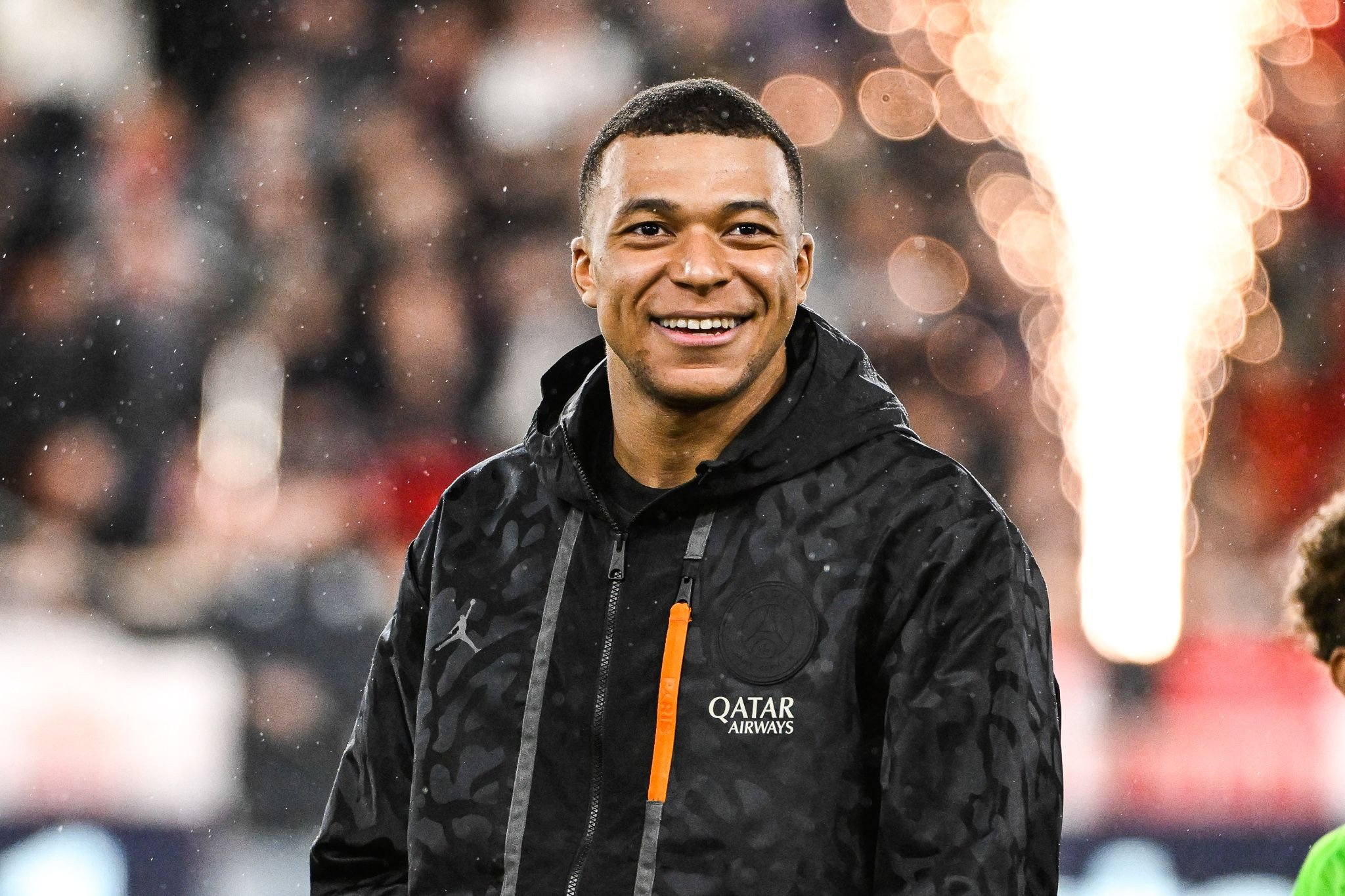 Foot – Mbappé : Le PSG lâche 50M€ pour le remplacer !