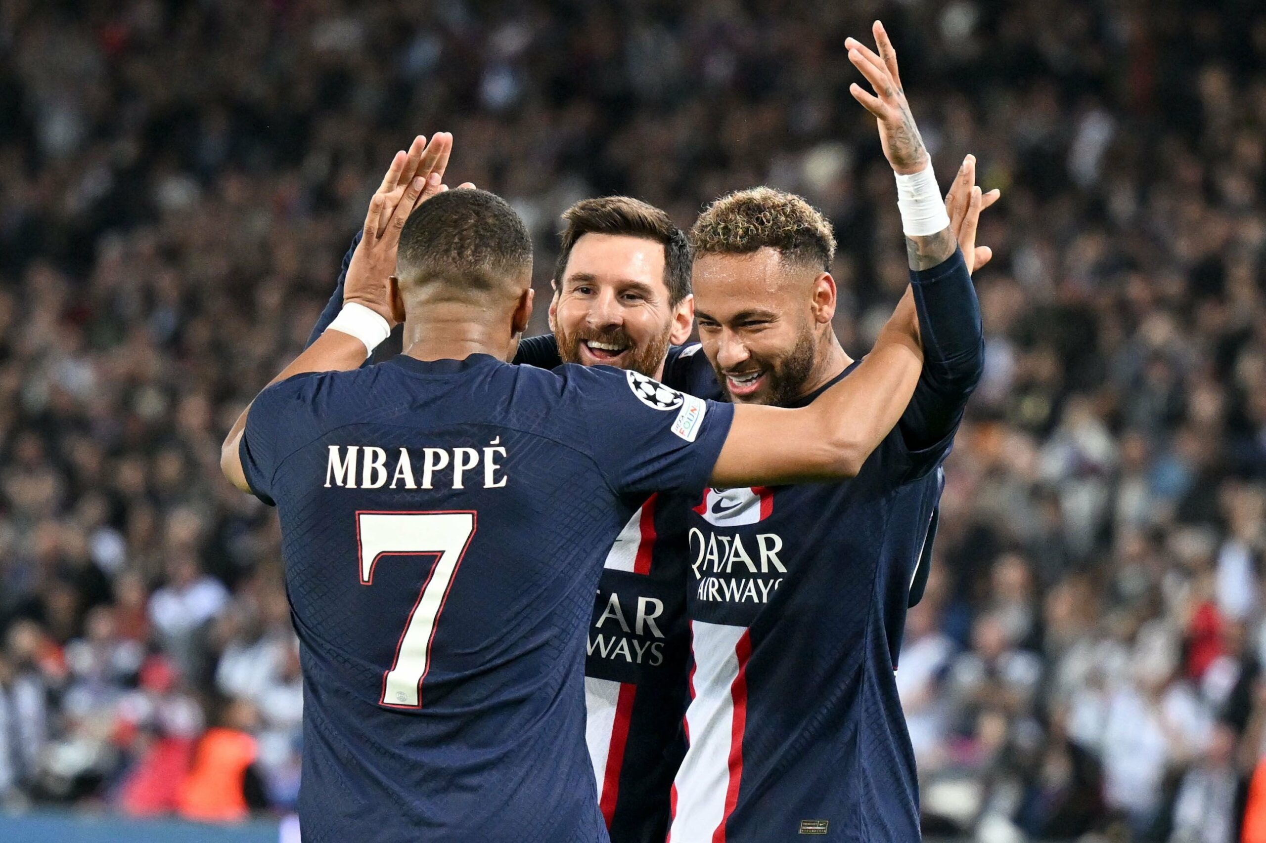 Foot – Mbappé, Neymar, Messi… cet ancien tacle le PSG !