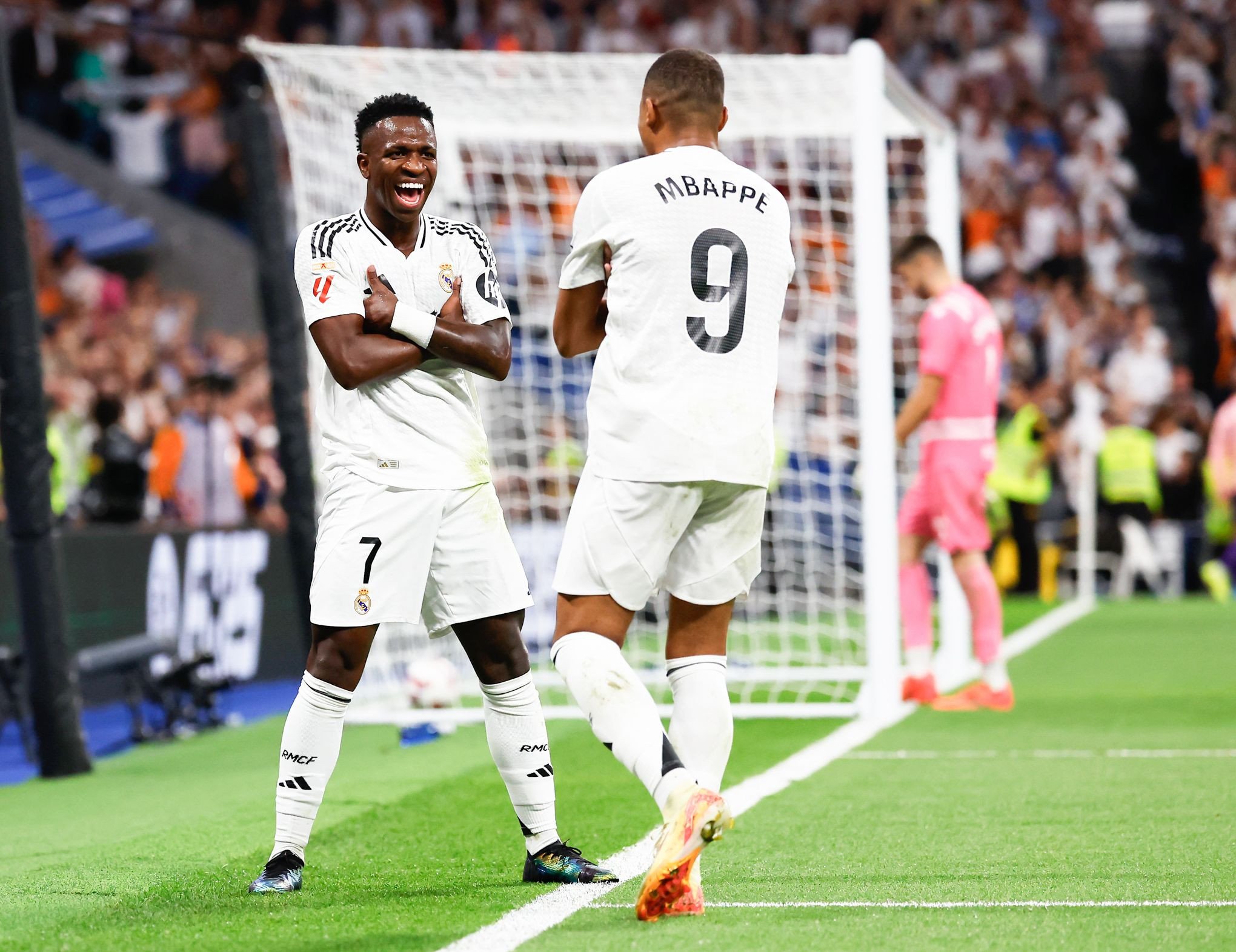 Foot – Real Madrid : Surprise, Mbappé et Vinicius Jr se font doubler !