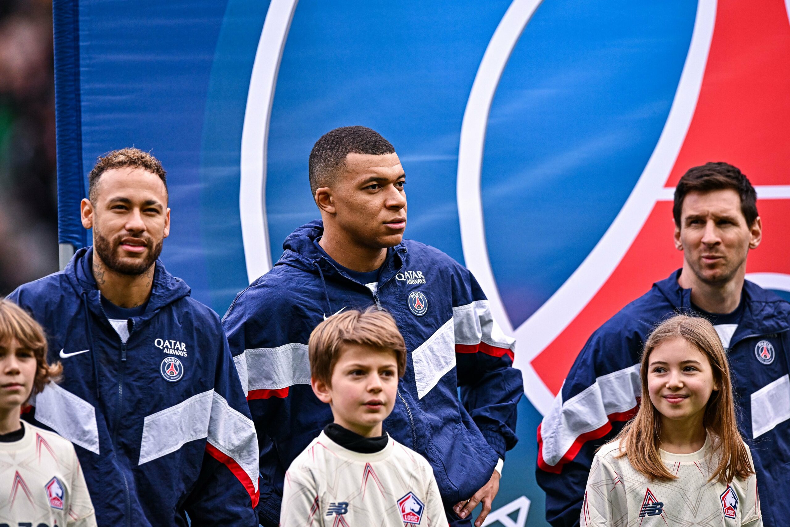 Foot – Mbappé – Neymar – Messi : Le PSG a fauté, il passe aux aveux !